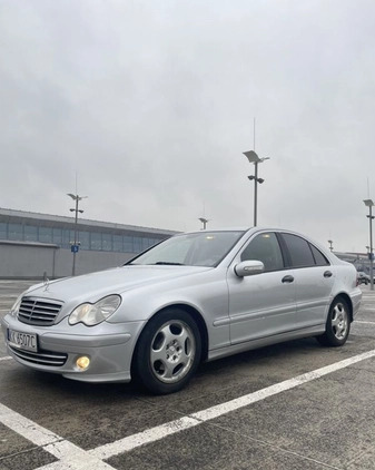 Mercedes-Benz Klasa C cena 14999 przebieg: 256500, rok produkcji 2006 z Kraków małe 67